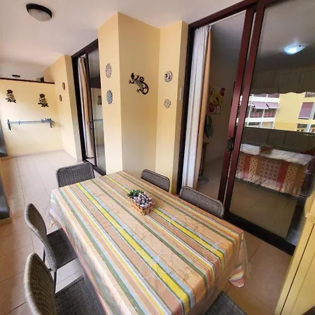 Olivia Sunset 31 - One Bed דירה *